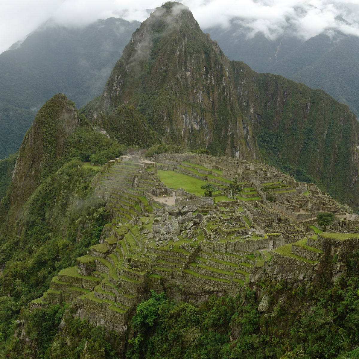 Machu Picchu, Peru widescreen wallpaper  Wide-Wallpapers.NET